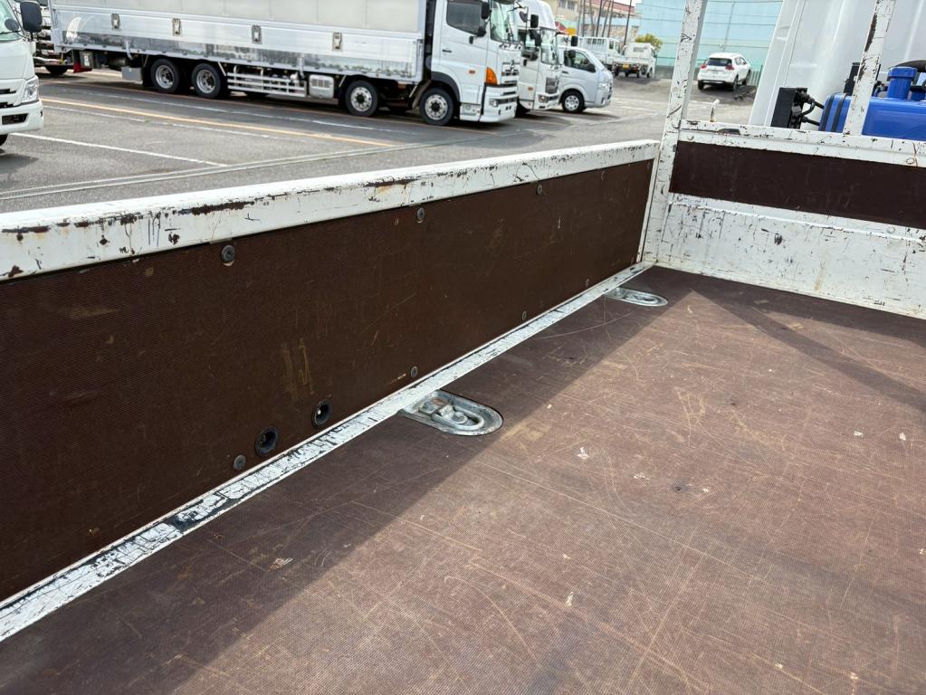 日野 デュトロ 2KG-XZU712M(2WD)の写真9