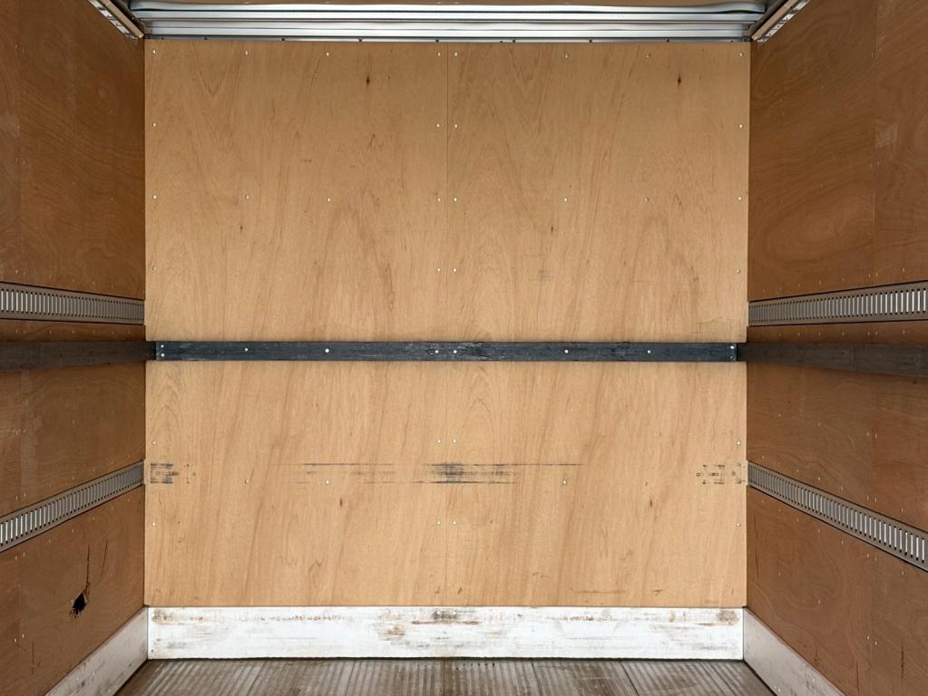 日野 レンジャー 2PG-FD2ABA(2WD)の写真7