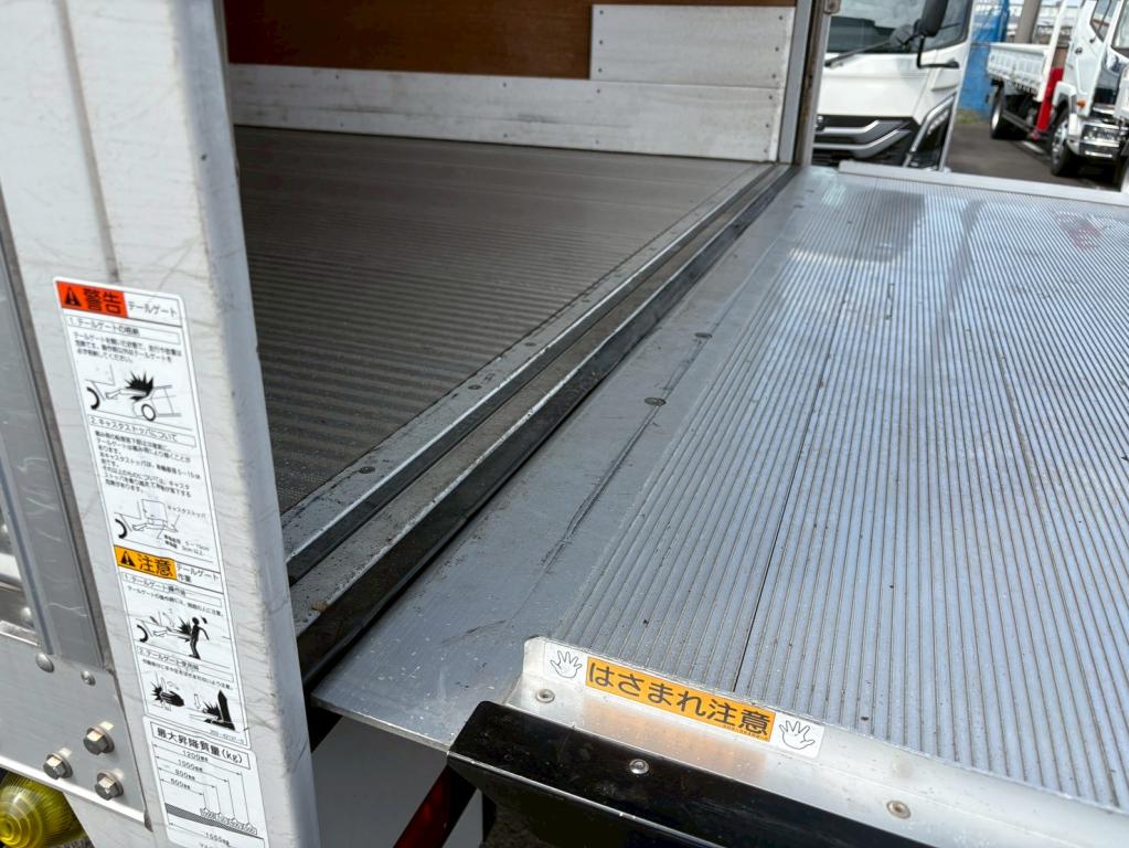 日野 レンジャー 2PG-FD2ABA(2WD)の写真13