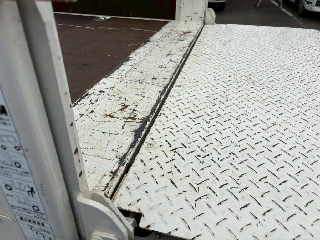 日野 デュトロ 2KG-XZU655M(2WD)の写真13