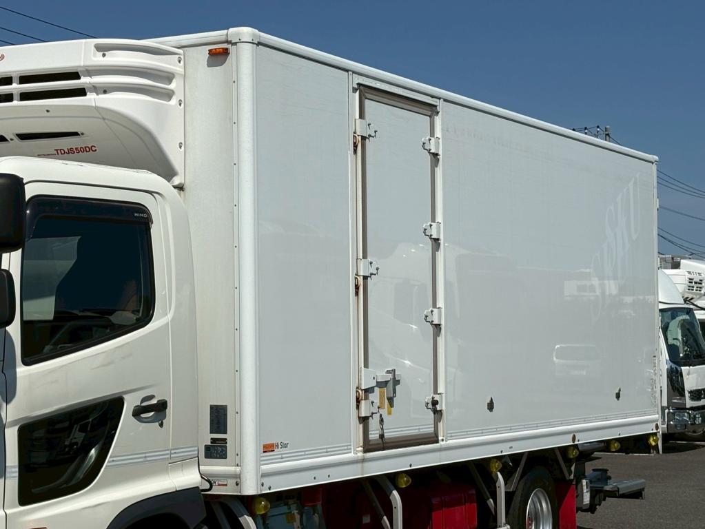 日野 レンジャー 2KG-FC2ABG(2WD)の写真6