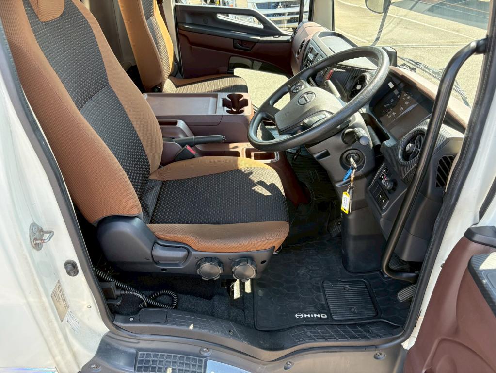 日野 レンジャー 2KG-FC2ABG(2WD)の写真21