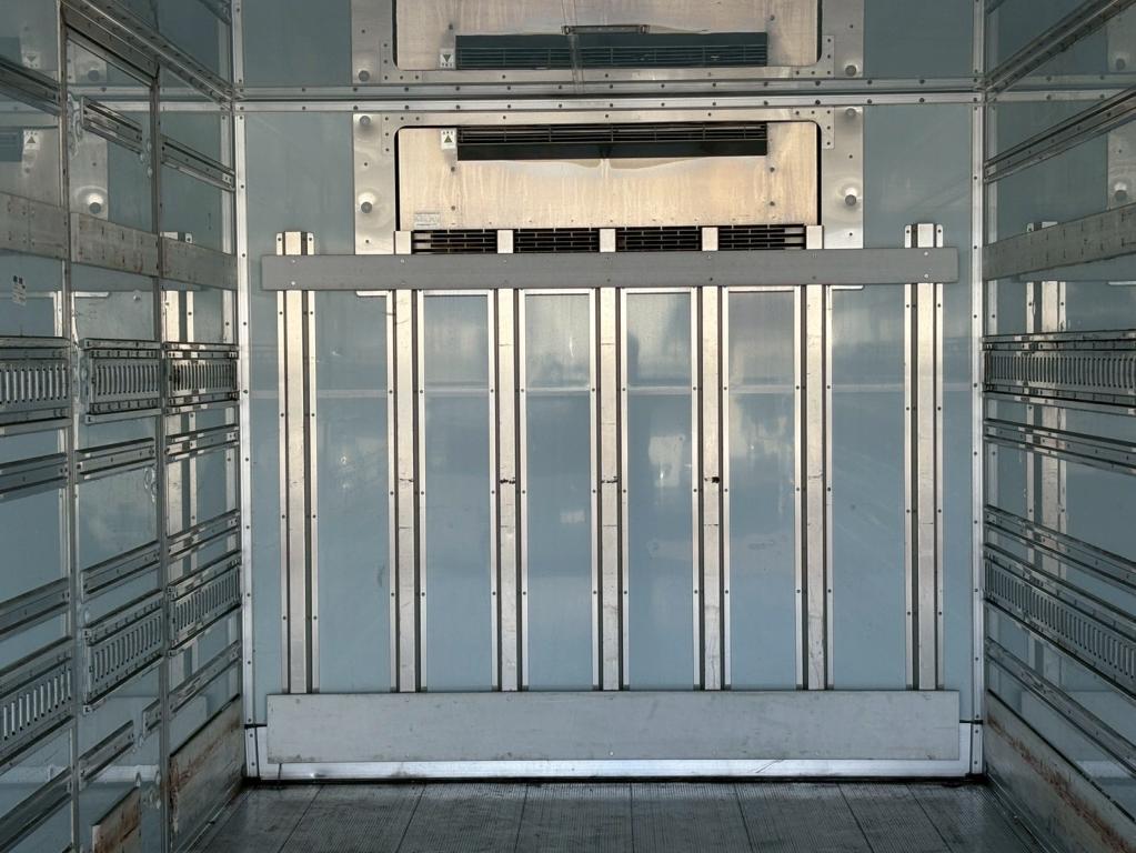 日野 レンジャー 2KG-FC2ABG(2WD)の写真7