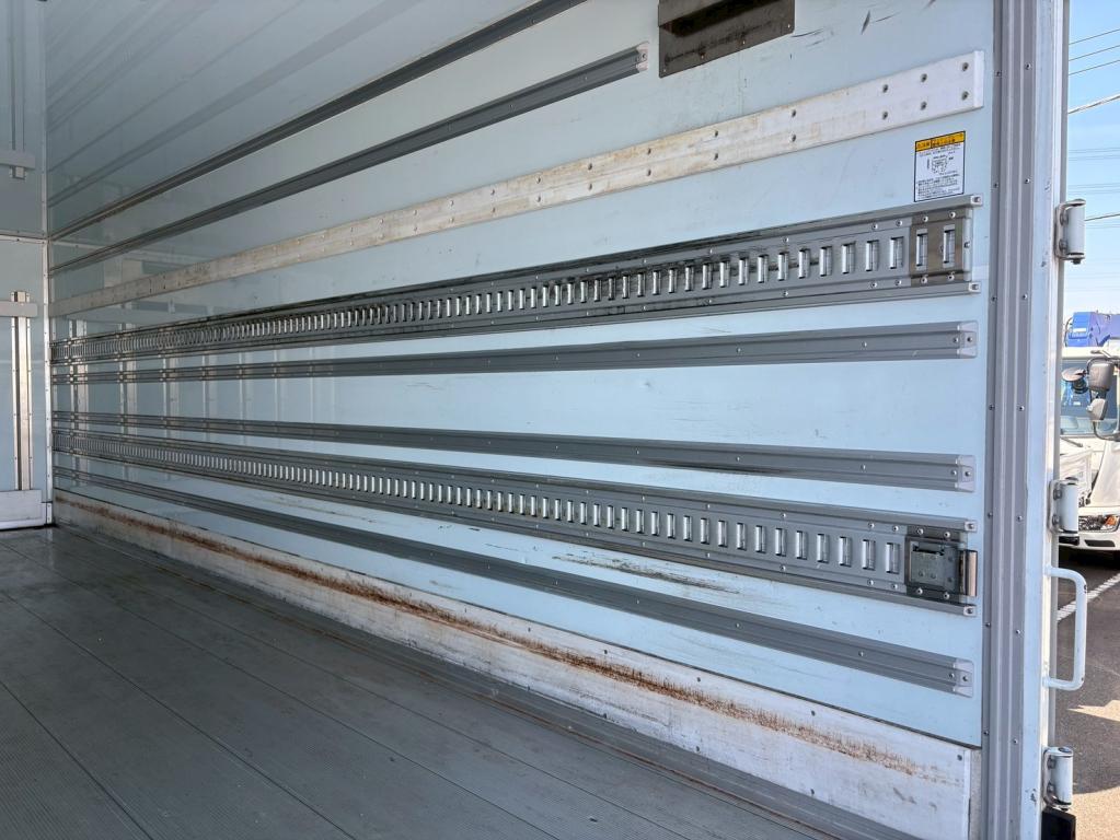 日野 レンジャー 2KG-FC2ABG(2WD)の写真10