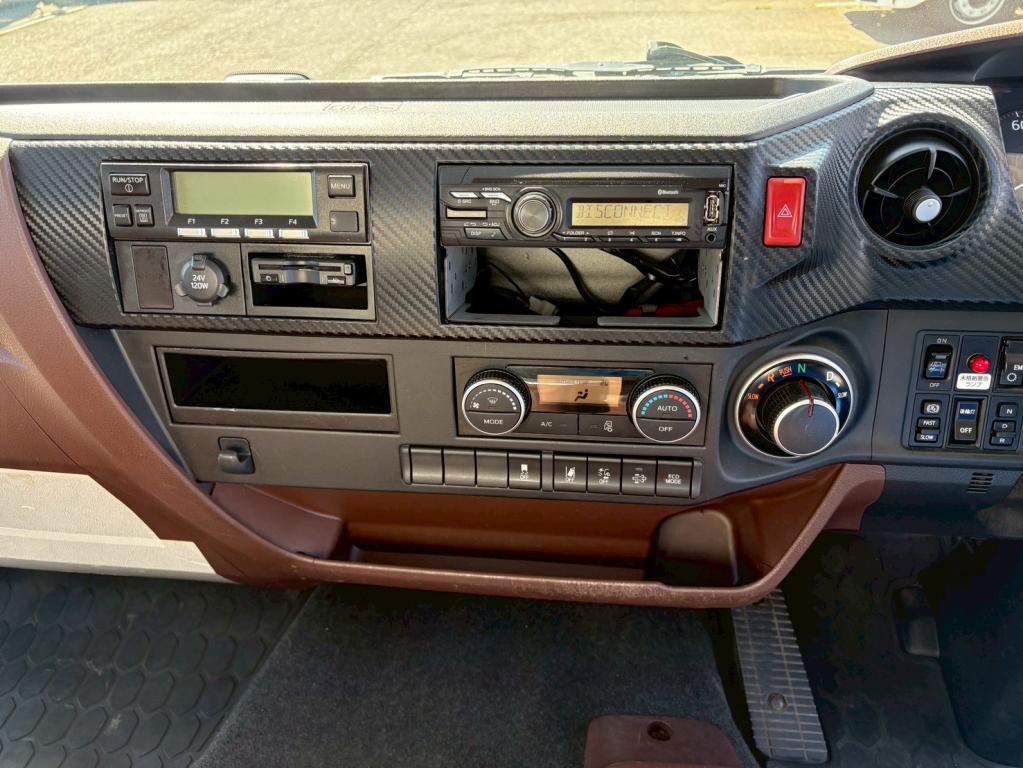 日野 レンジャー 2KG-FC2ABG(2WD)の写真22