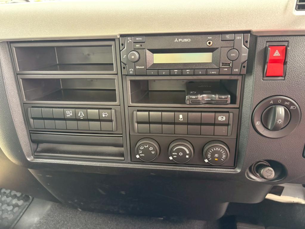 三菱 ファイター 2KG-FK65F(2WD)の写真22