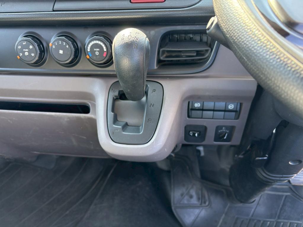 三菱 キャンター 2RG-FBA60(2WD)の写真23