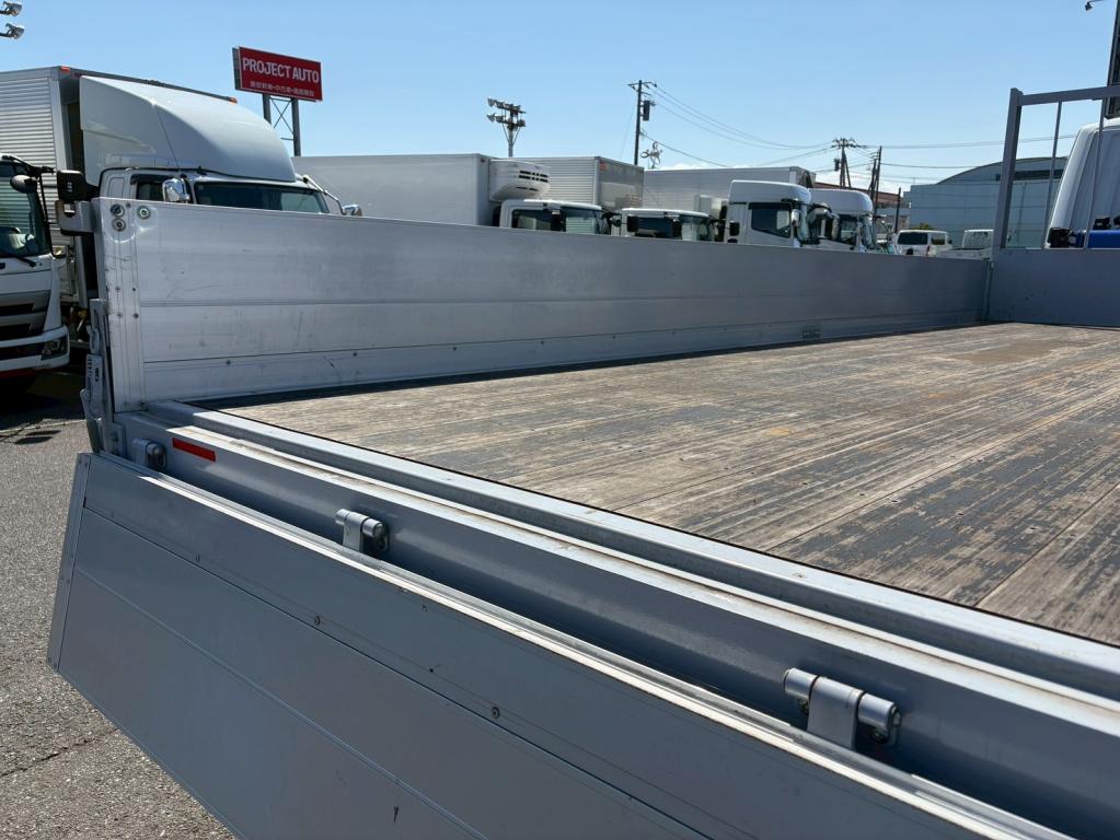 三菱 ファイター 2KG-FK62FZ(2WD)の写真9