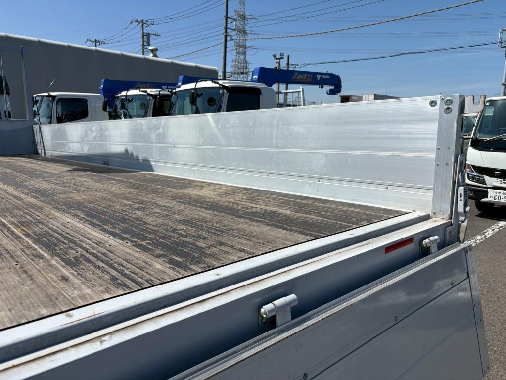 三菱 ファイター 2KG-FK62FZ(2WD)の写真10