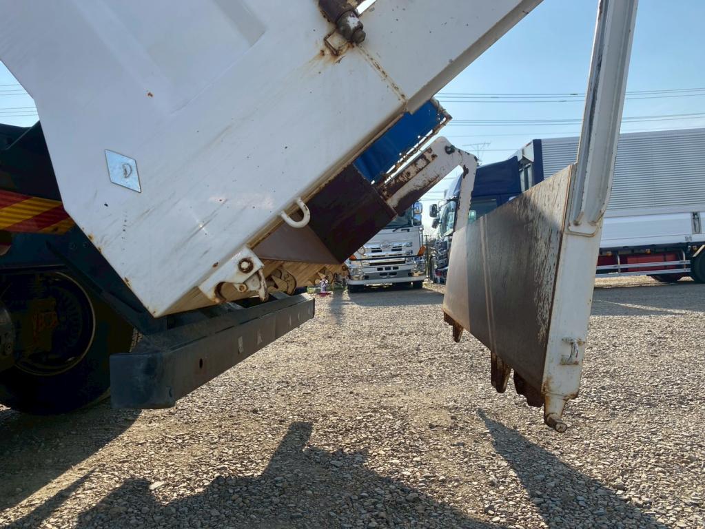 ＵＤ クオン 2PG-CW5AL(6x4)の写真12