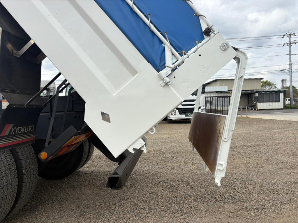 ＵＤ クオン 2PG-CW5AL(6x4)の写真12