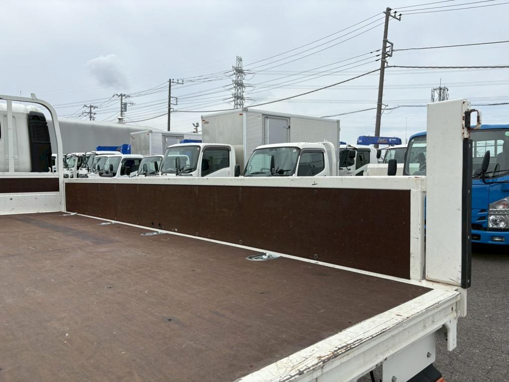 日野 デュトロ 2KG-XZU712M(2WD)の写真10