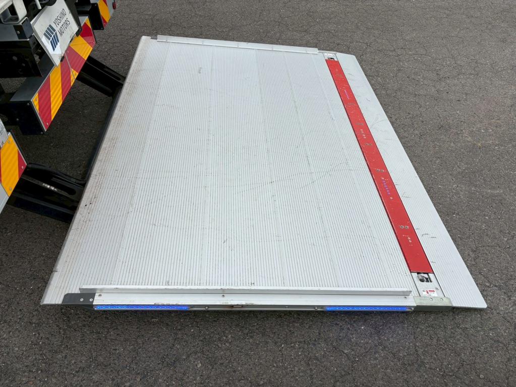 日野 デュトロ 2KG-XZU712M(2WD)の写真12