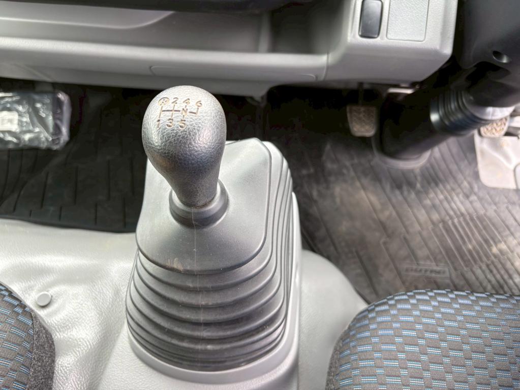 日野 デュトロ 2KG-XZU712M(2WD)の写真23