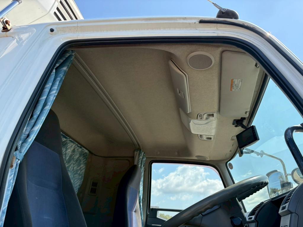 三菱 ファイター TKG-FK64F(2WD)の写真24