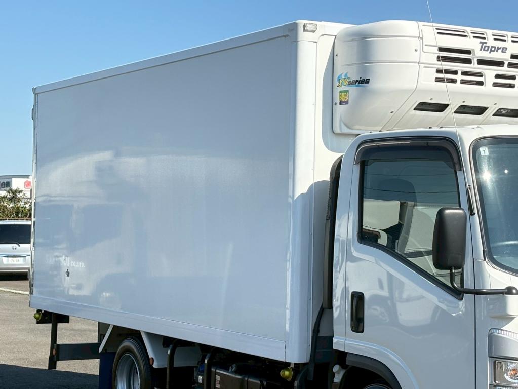 いすゞ エルフ 2PG-NPR88AN(2WD)の写真5