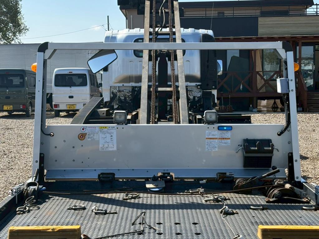 いすゞ エルフ 2RG-NPR88AN(2WD)の写真7