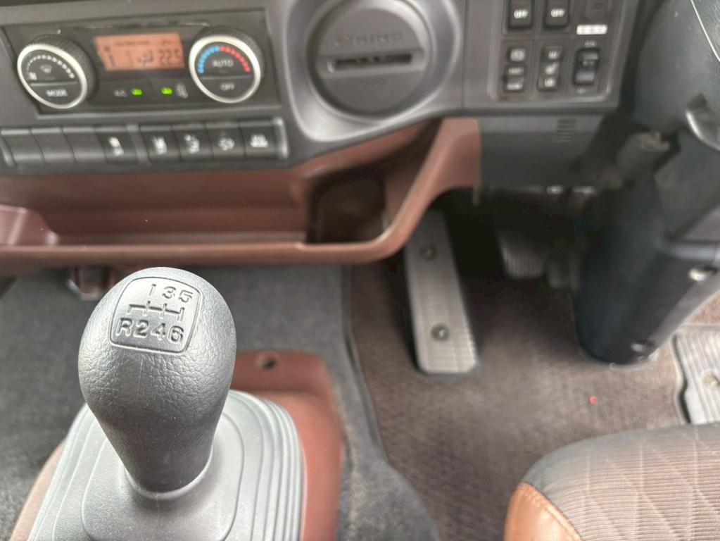 日野 レンジャー 2PG-FD2ABG(2WD)の写真23