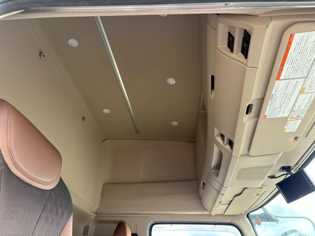 日野 レンジャー 2PG-FD2ABG(2WD)の写真24