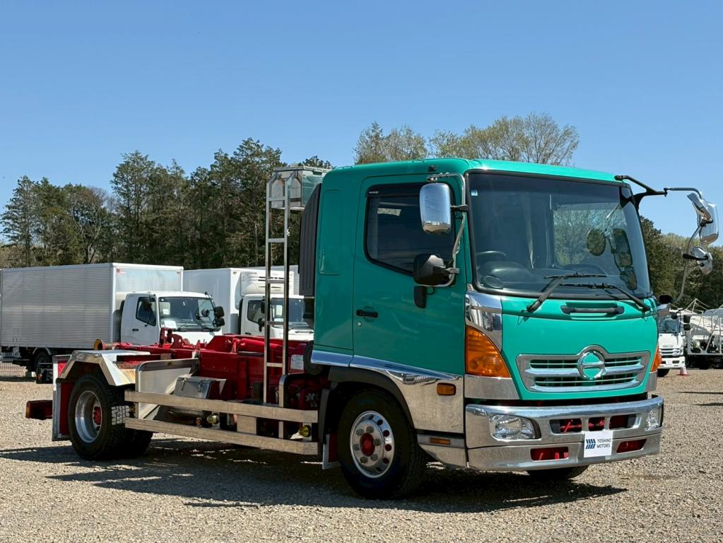 日野 レンジャー TKG-FD9JGAA(2WD)の写真2