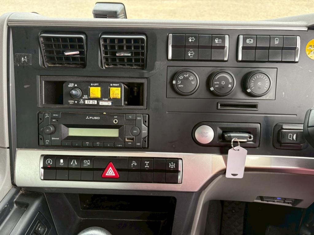 三菱 スーパーグレート 2KG-FV70HX(6x4)の写真22