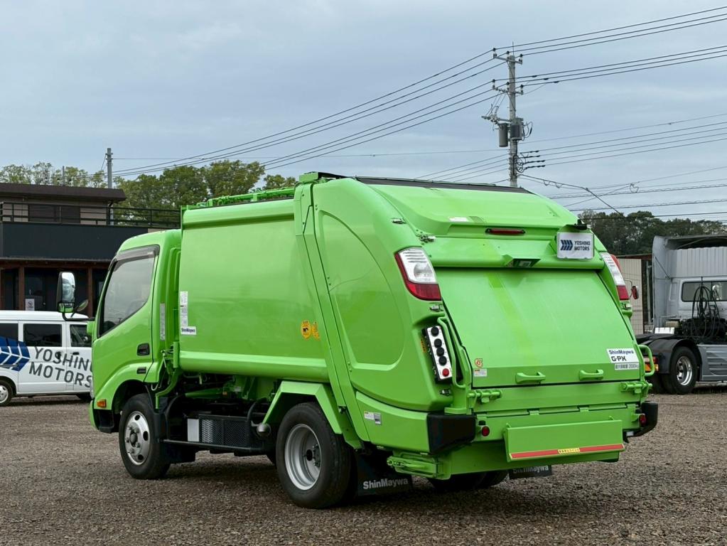 日野 デュトロ 2RG-XZU605X(2WD)の写真3