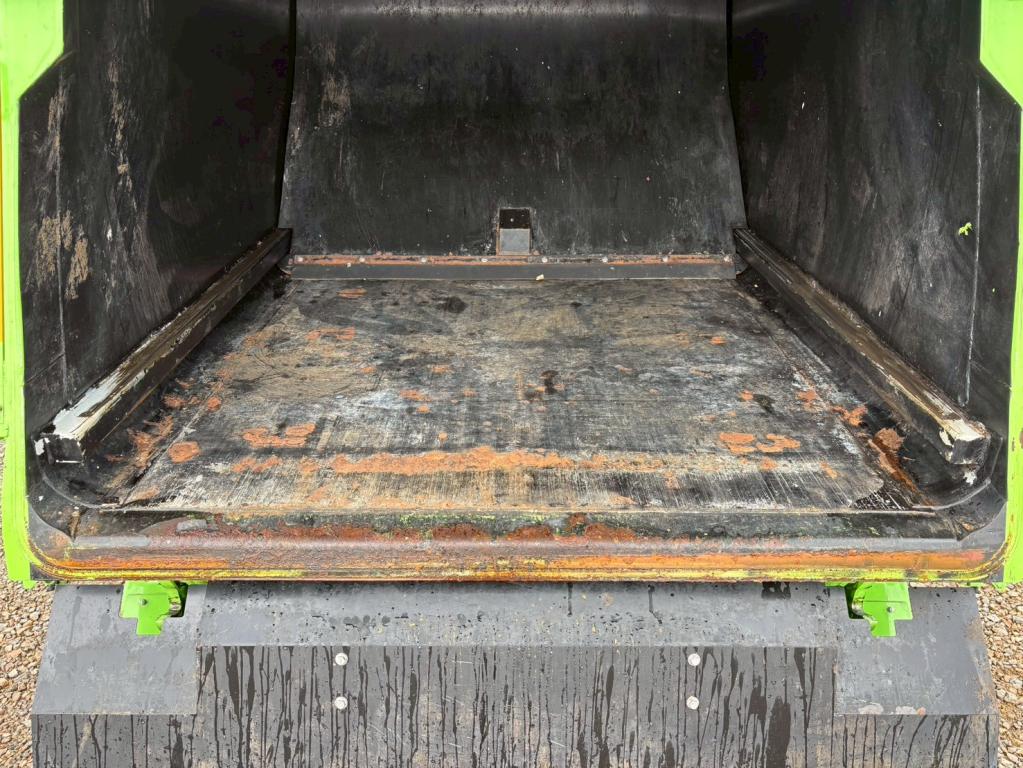 日野 デュトロ 2RG-XZU605X(2WD)の写真8