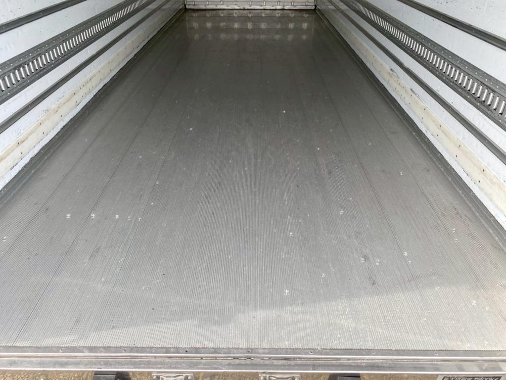 三菱 ファイター 2KG-FK72FY(2WD)の写真8