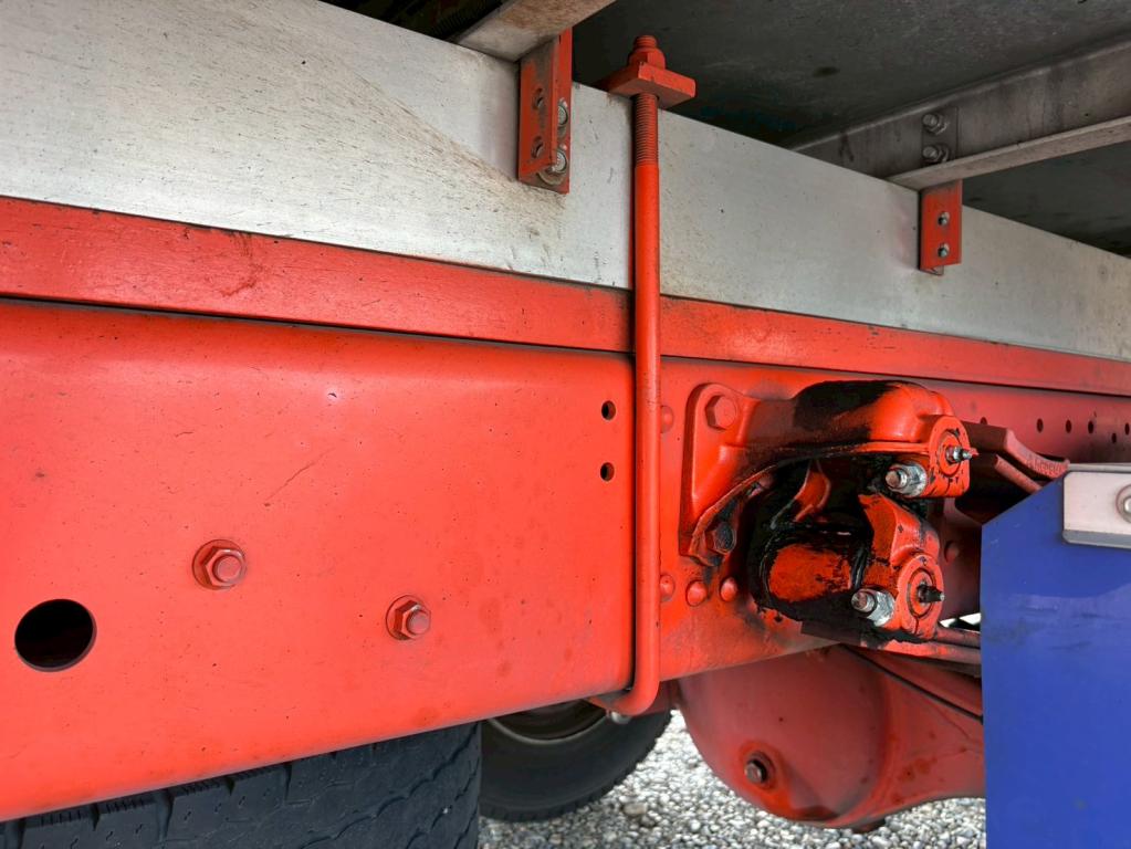 三菱 ファイター 2KG-FK72FY(2WD)の写真16