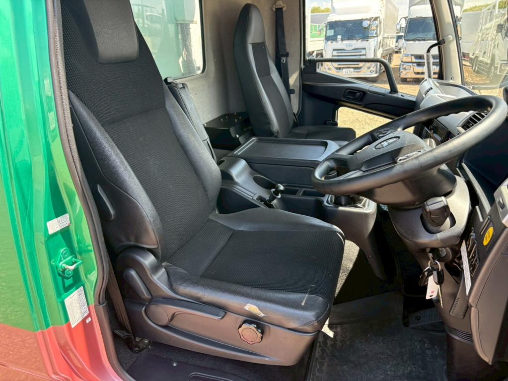 三菱 ファイター 2KG-FK72FY(2WD)の写真21