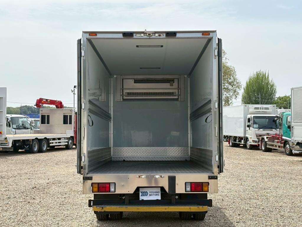 いすゞ エルフ 2RG-NMR88AN(2WD)の写真11