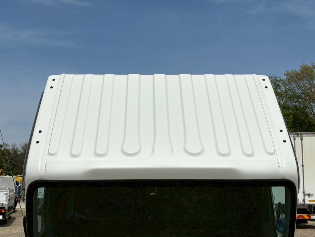 いすゞ エルフ 2RG-NMR88AN(2WD)の写真20