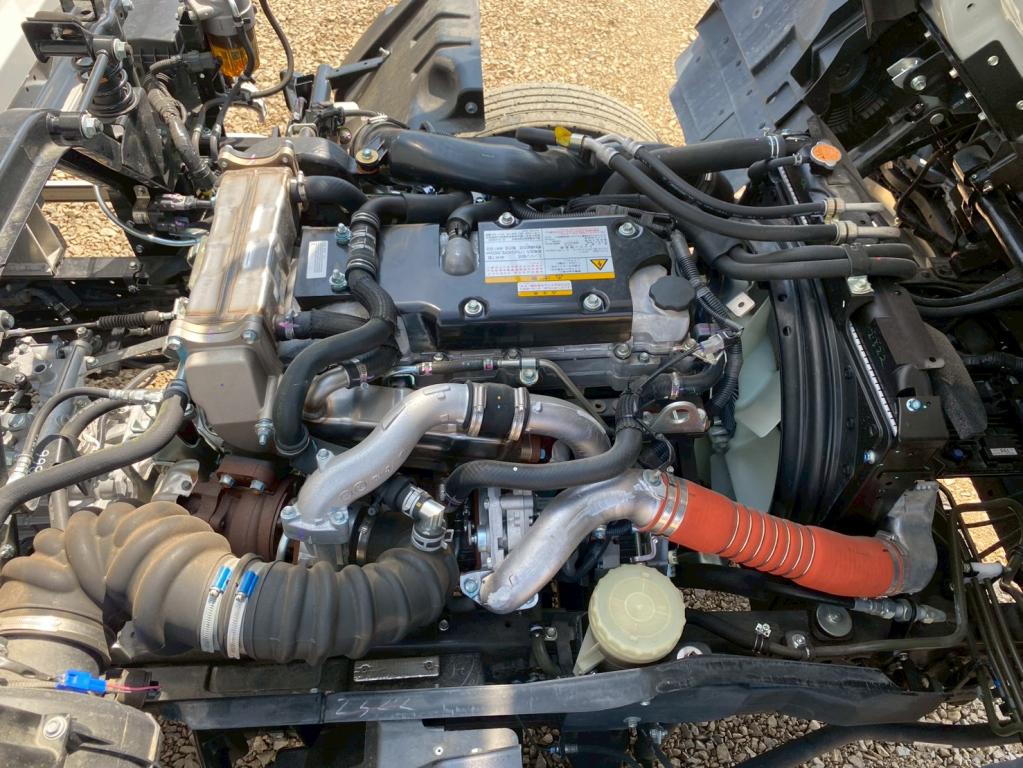 いすゞ フォワード 2RG-FSR90T4(2WD)の写真18