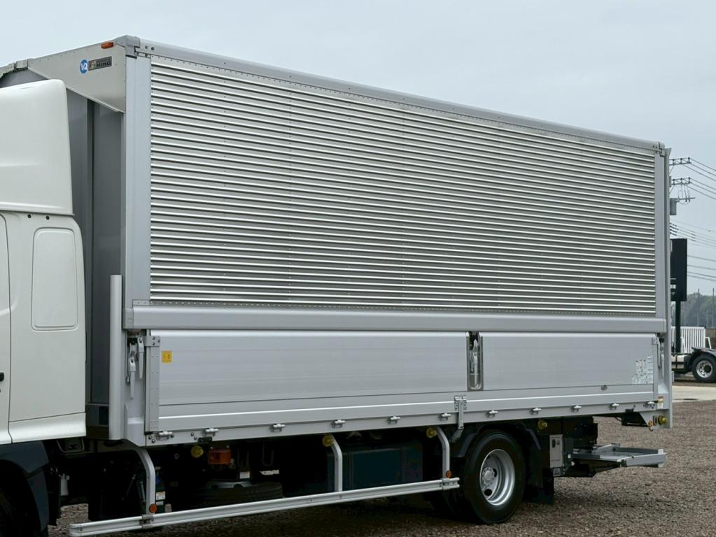 日野 レンジャー 2KG-FD2ABG(2WD)の写真6