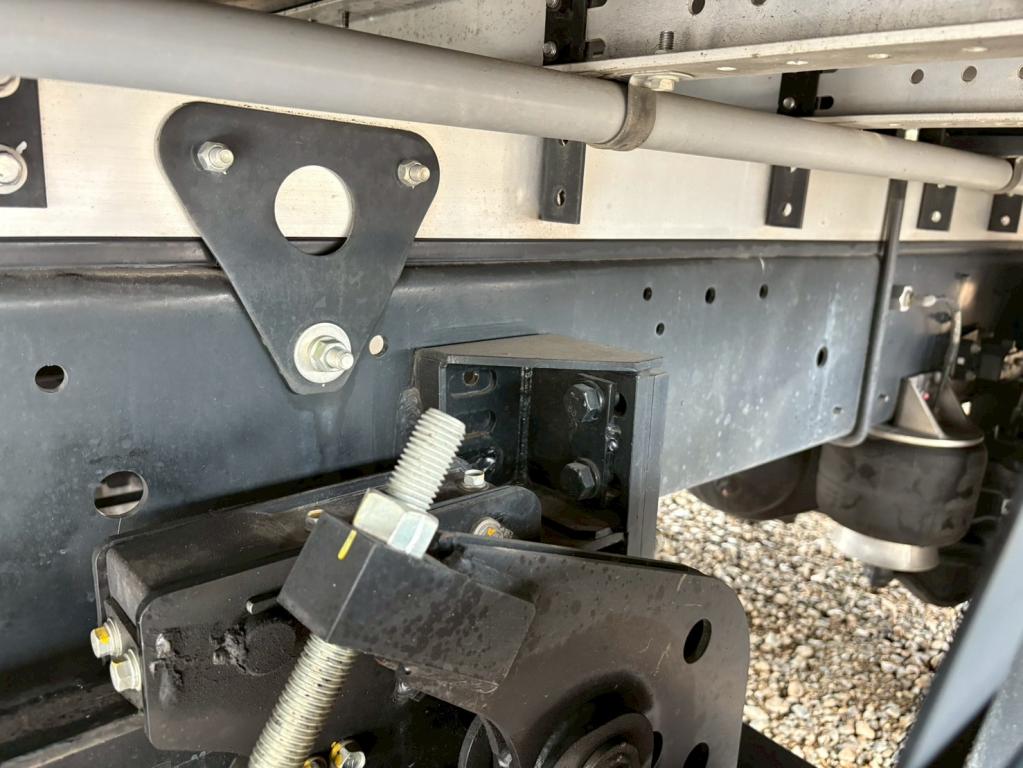 日野 レンジャー 2KG-FD2ABG(2WD)の写真15