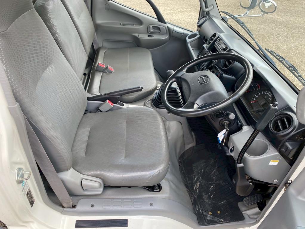 日野 デュトロ TKG-XZU620T(2WD)の写真21