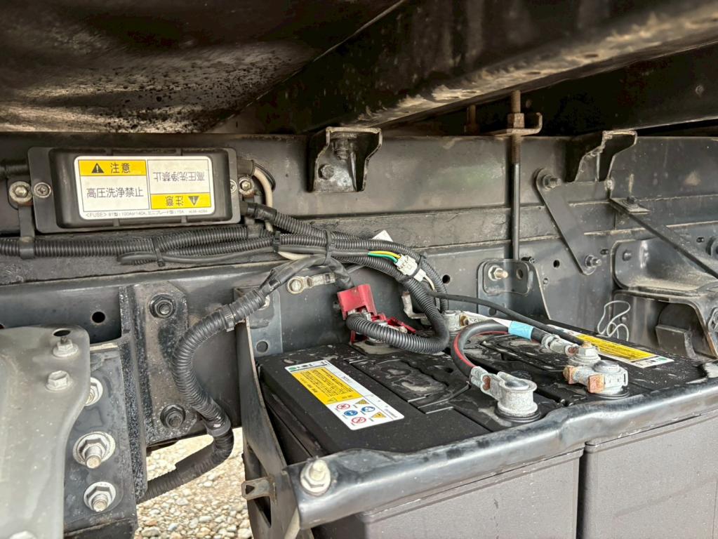 日野 デュトロ TSG-XKU650M(2WD)の写真15