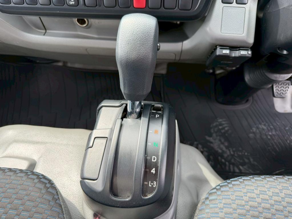 日野 デュトロ 2RG-XZC605M(2WD)の写真23