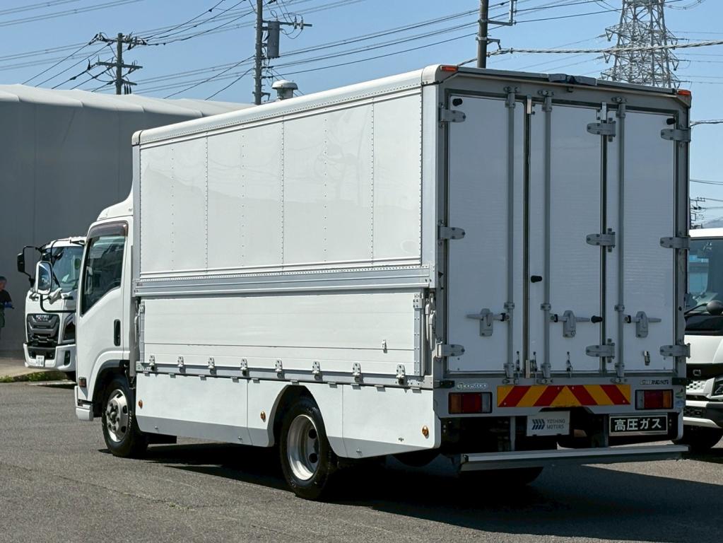 いすゞ エルフ TPG-NPR85AN(2WD)の写真3