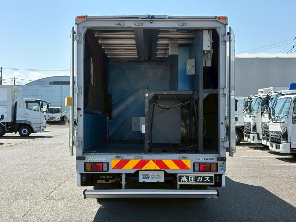いすゞ エルフ TPG-NPR85AN(2WD)の写真11