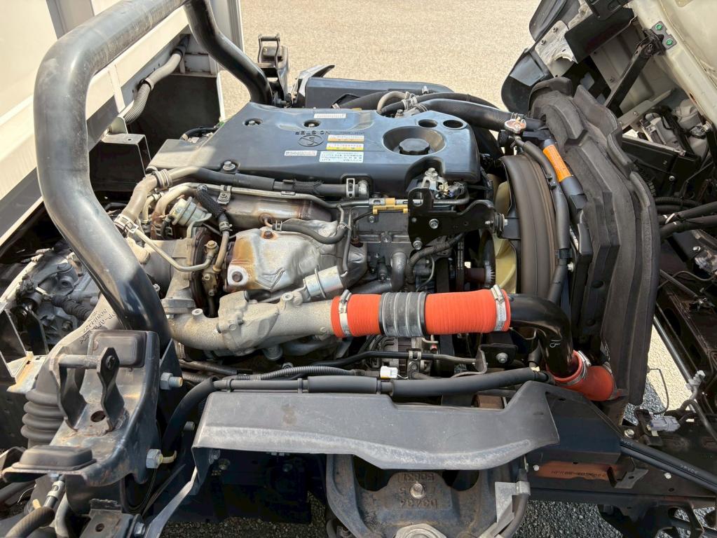 いすゞ エルフ TPG-NPR85AN(2WD)の写真19