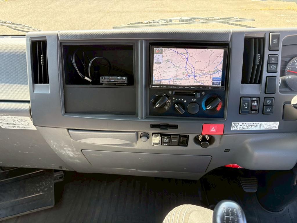 いすゞ エルフ TPG-NPR85AN(2WD)の写真22