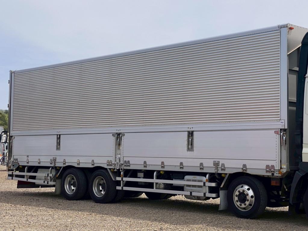 日野 プロフィア 2DG-FW1EHG(8x4)の写真5