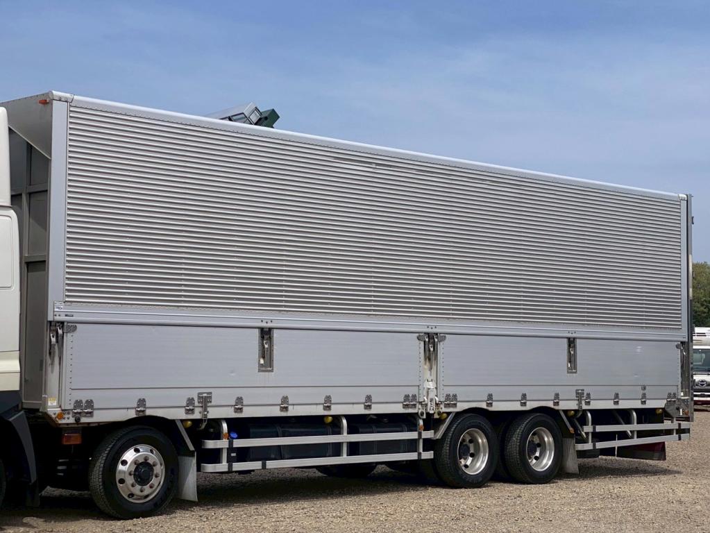 日野 プロフィア 2DG-FW1EHG(8x4)の写真6