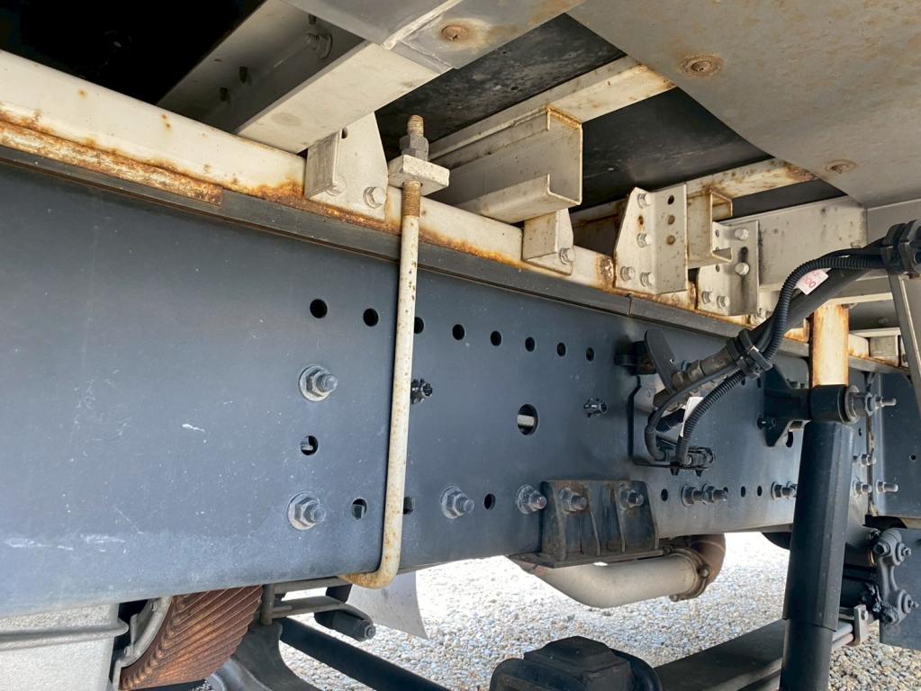 日野 プロフィア 2DG-FW1EHG(8x4)の写真15