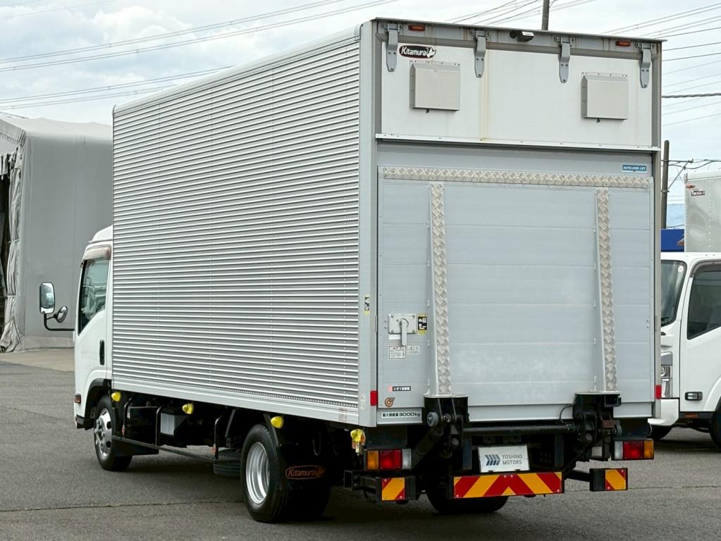 いすゞ エルフ TRG-NPR85AN(2WD)の写真3