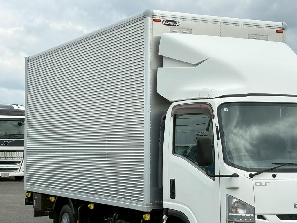 いすゞ エルフ TRG-NPR85AN(2WD)の写真5