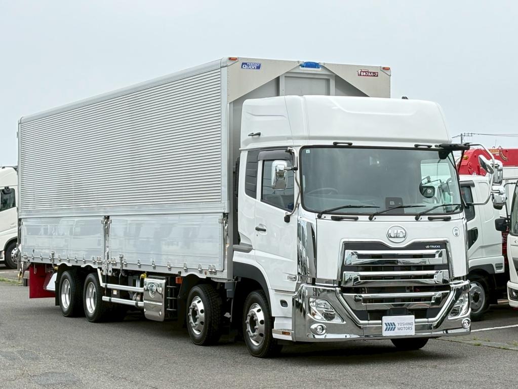 UD クオン 2RG-CG5FA(8x4)の写真2