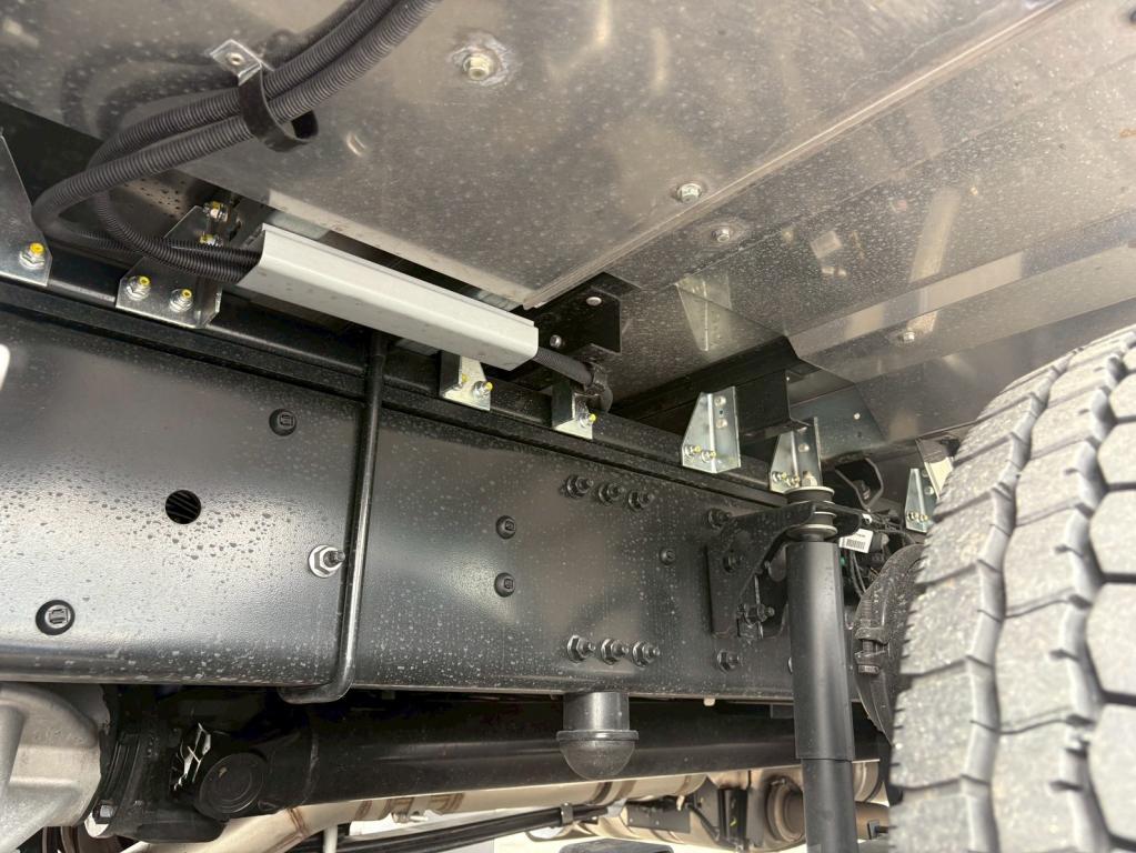 UD クオン 2RG-CG5FA(8x4)の写真15