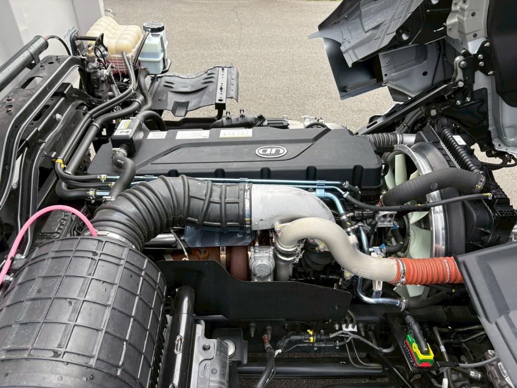 UD クオン 2RG-CG5FA(8x4)の写真19